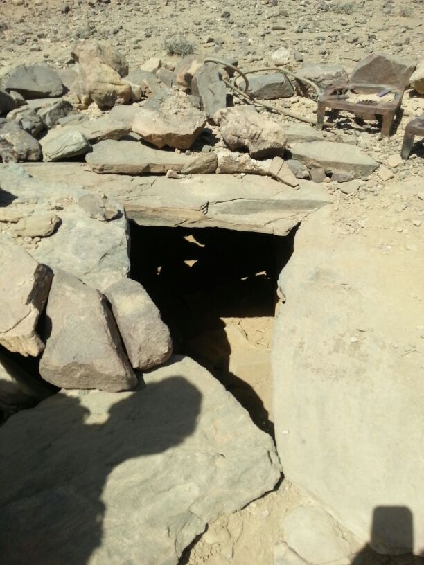 اخر اخبار السعوديه إثيوبيون يحولون مقبرة إلى وكر