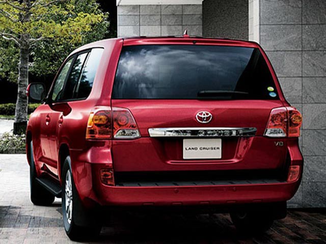 Toyota Land Cruiser 200 2013