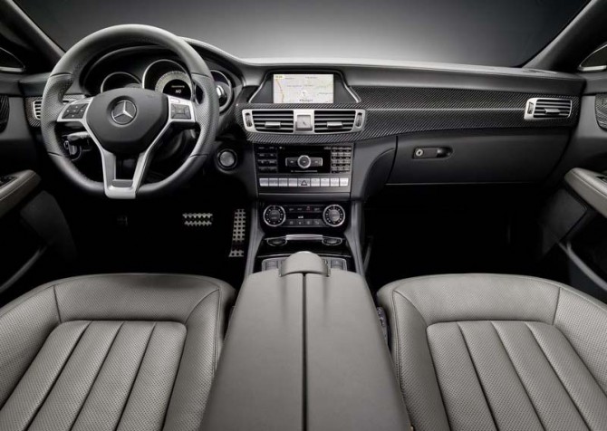     Mercedes-Benz CL-Class 2012