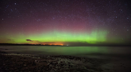 [بالصور] شاهد ظاهرة الانوار القطبية في سماء اسكتلندا